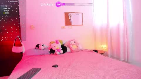 Ariana and Kelsieh online show from December 2025 09:01:02 PM