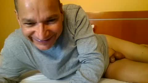 Snapshot of as660660 chatting on September 2025 11:52:01 PM as660660 online show from September 2025 11:52:01 PM