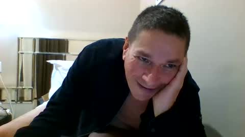 Snapshot of as660660 chatting on November 2025 08:19:02 PM as660660 online show from November 2025 08:19:02 PM