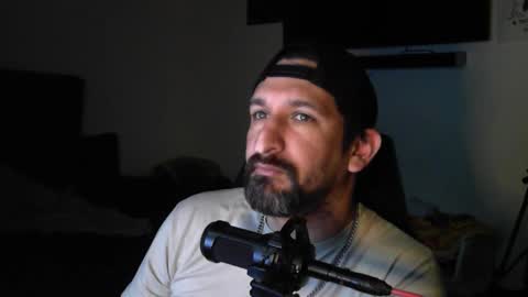 Snapshot of asanator101 chatting on September 2025 02:55:01 AM devilPup75 online show from September 2025 02:55:01 AM