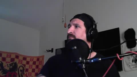 Snapshot of asanator101 chatting on September 2025 05:04:02 PM devilPup75 online show from September 2025 05:04:02 PM