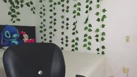 Snapshot of asenaesmee chatting on February 2026 07:09:01 PM Asena online show from February 2026 07:09:01 PM