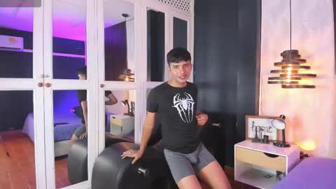 ash_russell online show from January 2026 08:02:02 PM