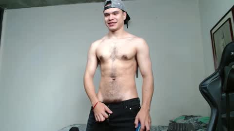 ash_wingrant online show from January 2025 10:19:01 AM