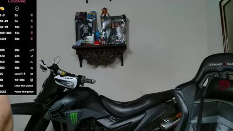 ash_wingrant online show from September 2025 12:49:01 PM