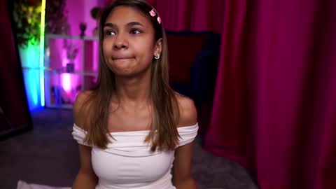 Snapshot of ashayuva chatting on January 2025 09:20:02 PM Asha online show from January 2025 09:20:02 PM