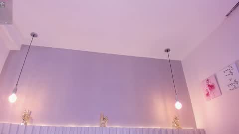 I am Ashley online show from October 2025 07:32:01 PM