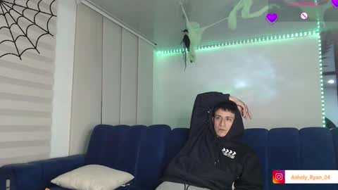 Ashley And Ryan  online show from October 2025 11:03:02 PM