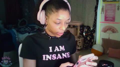 Ashle online show from February 2025 09:56:01 PM