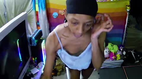 Ashle online show from November 2025 12:27:01 AM