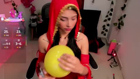 Snapshot of ashleey_johnson chatting on February 2026 01:25:01 PM linda online show from February 2026 01:25:01 PM