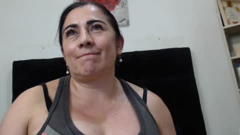 Snapshot of ashleey_thompson chatting on January 2025 12:55:01 AM ashleey_thompson online show from January 2025 12:55:01 AM