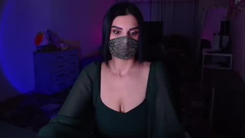 Snapshot of ashley__cooper__ chatting on December 2024 04:13:02 AM Yasmina online show from December 2024 04:13:02 AM