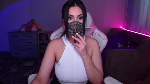 Snapshot of ashley__cooper__ chatting on February 2025 05:08:01 AM Yasmina online show from February 2025 05:08:01 AM