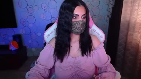 Snapshot of ashley__cooper__ chatting on October 2025 05:03:02 AM Yasmina online show from October 2025 05:03:02 AM