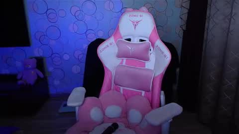 Snapshot of ashley__cooper__ chatting on October 2025 02:37:02 AM Yasmina online show from October 2025 02:37:02 AM