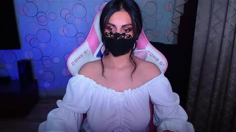 Snapshot of ashley__cooper__ chatting on November 2025 04:23:02 AM Yasmina online show from November 2025 04:23:02 AM