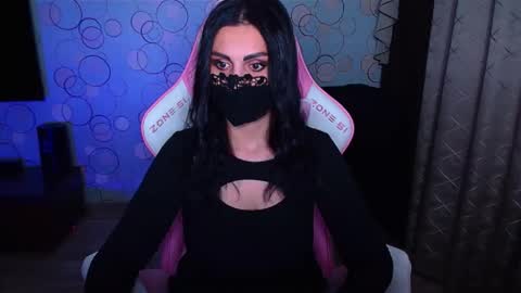 Snapshot of ashley__cooper__ chatting on November 2025 04:01:02 AM Yasmina online show from November 2025 04:01:02 AM