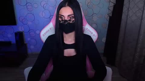 Snapshot of ashley__cooper__ chatting on November 2025 07:52:02 AM Yasmina online show from November 2025 07:52:02 AM