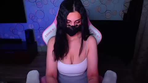 Snapshot of ashley__cooper__ chatting on December 2025 04:06:01 AM Yasmina online show from December 2025 04:06:01 AM