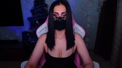   Yasmina   online show from January 2026 04:49:01 AM