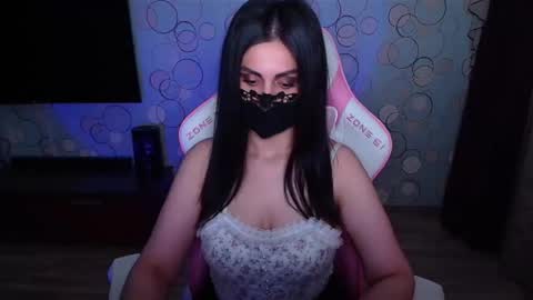   Yasmina   online show from June 2026 05:31:02 AM