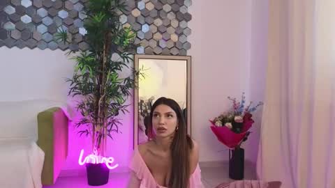 Snapshot of ashley_is_heree chatting on February 2026 07:40:01 AM ashley_is_heree online show from February 2026 07:40:01 AM