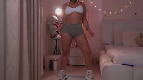 Snapshot of ashley_ospino chatting on May 2026 01:12:01 AM Ashley online show from May 2026 01:12:01 AM
