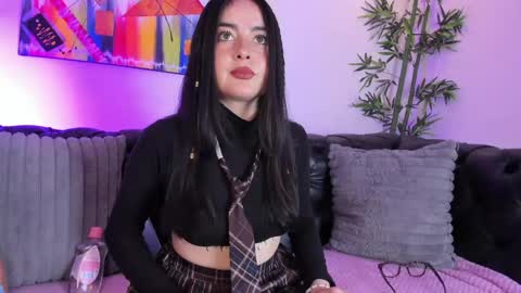 Snapshot of ashley_petit chatting on May 2026 01:19:01 PM ashley_petit online show from May 2026 01:19:01 PM