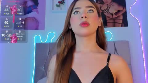 Ashley online show from November 2025 10:17:01 AM