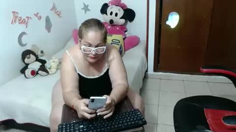 Snapshot of ashley_pink11 chatting on October 2025 10:40:02 PM ashley pink11 online show from October 2025 10:40:02 PM