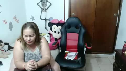 Snapshot of ashley_pink11 chatting on October 2025 01:06:02 AM ashley pink11 online show from October 2025 01:06:02 AM