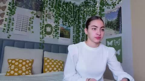 Ashle online show from October 2025 04:11:01 AM