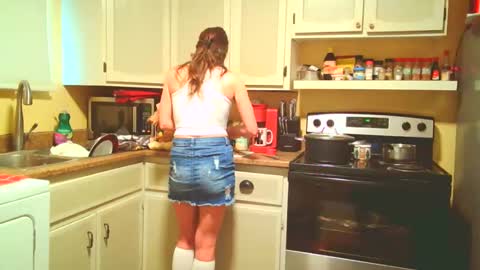 Snapshot of ashleyshyne69 chatting on January 2025 05:12:02 PM Ashley online show from January 2025 05:12:02 PM