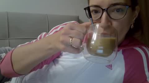 Ashley online show from October 2025 05:27:01 AM