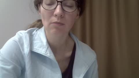 Ashley online show from February 2026 06:41:02 AM