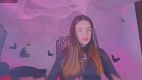 ASHLEY online show from October 2025 03:57:02 PM