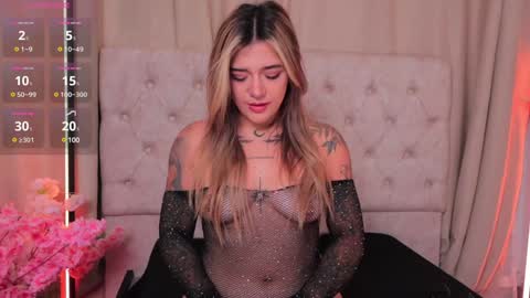 Ashley Lauren online show from January 2025 03:56:02 AM