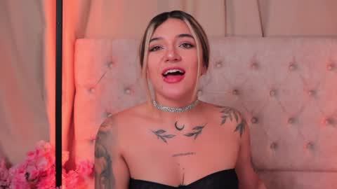 Ashley Lauren online show from February 2025 06:51:02 AM