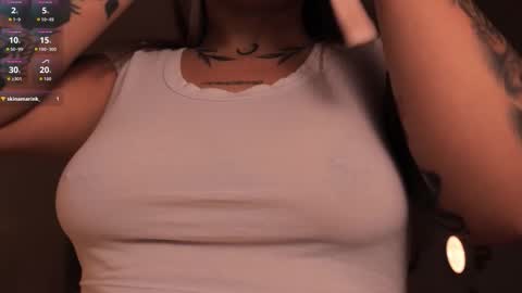 Ashley Lauren online show from October 2025 04:13:02 AM