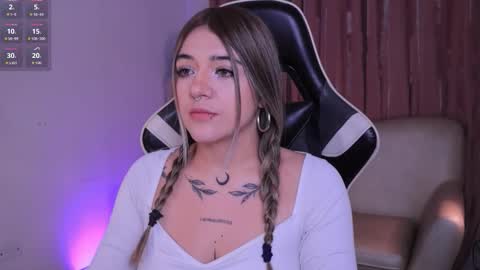 Ashley Lauren online show from November 2025 04:15:01 AM