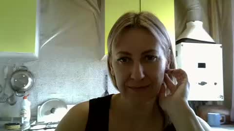 Snapshot of ashleyxhoney chatting on September 2025 06:36:01 AM AshleyXHoney online show from September 2025 06:36:01 AM