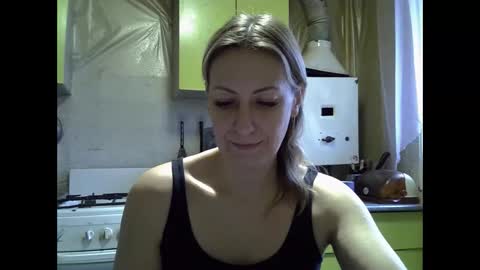 Snapshot of ashleyxhoney chatting on December 2025 08:00:02 AM AshleyXHoney online show from December 2025 08:00:02 AM