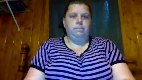Snapshot of ashlie318 chatting on June 2026 03:11:02 PM Diamond3654 online show from June 2026 03:11:02 PM