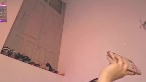 Snapshot of ashlynnlowe_ chatting on November 2025 07:57:02 PM Ash online show from November 2025 07:57:02 PM