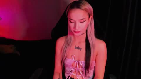 Mila online show from February 2026 05:50:02 AM