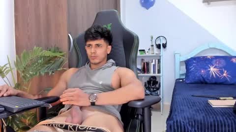 my name real is camilo online show from January 2025 02:11:02 AM