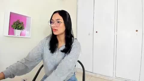 Camila online show from January 2025 12:42:01 PM