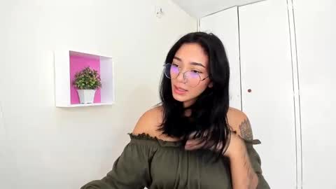 Camila online show from January 2025 12:49:01 PM