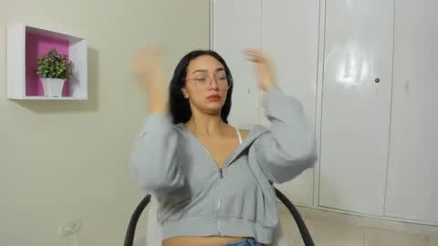 Camila online show from March 2025 12:47:01 PM